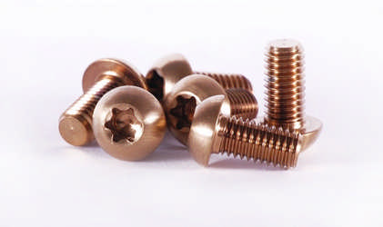 A2Z Components - Tit�n Csavar